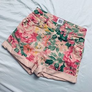 Floral Print BDG Mom Jean Shorts